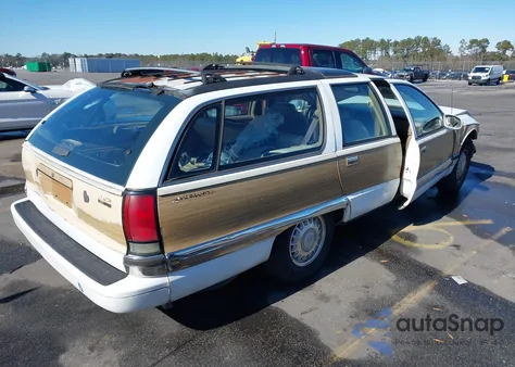 1996 Buick Roadmaster Limited z USA, uszkodzony, nr VIN 1G4BR82P3TR417809